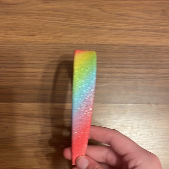 Rainbow glitter headband - Picture 3 of 3